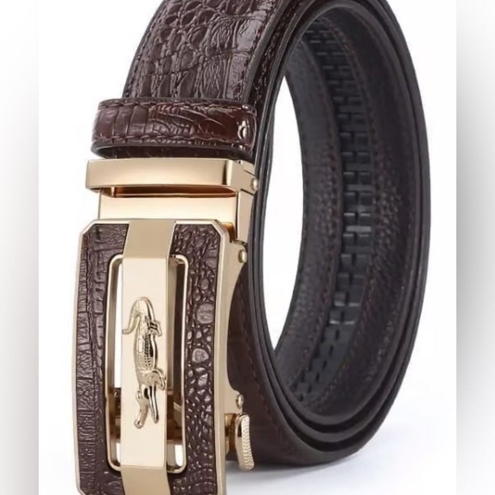 Luxury Brown Leather Belt with Gold Buckle NWOT reversible black